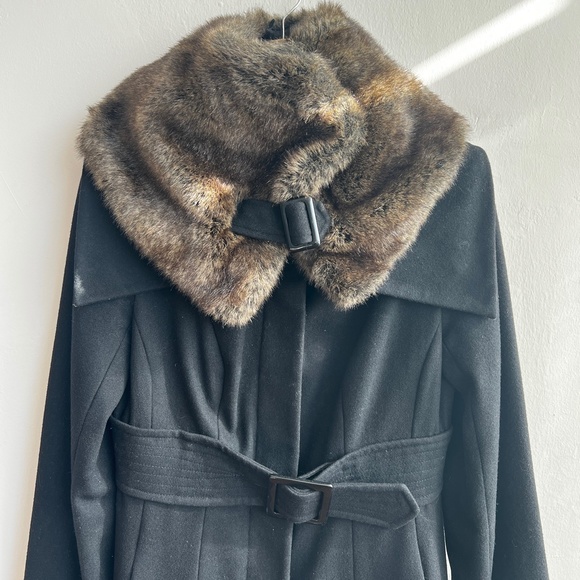 LE CHATEAU Wool Coat with Faux Fur Collar - Picture 2 of 13